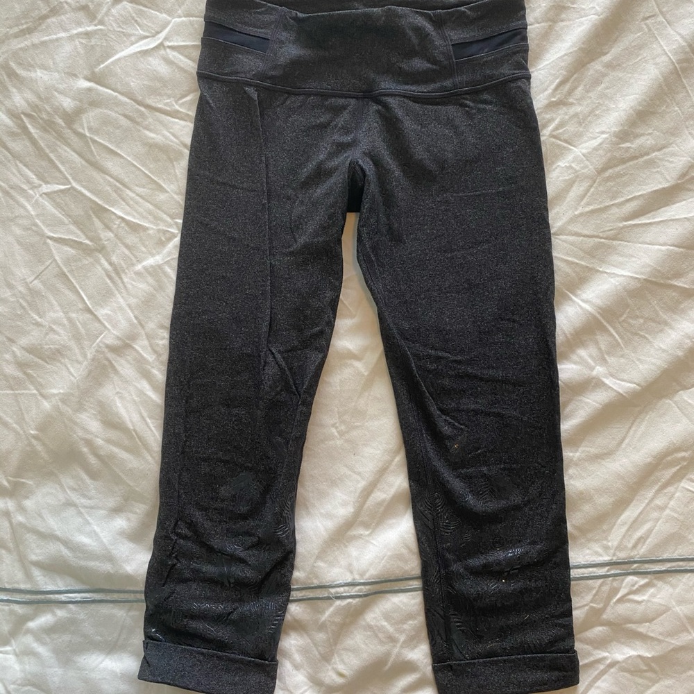 Lululemon crop leggings